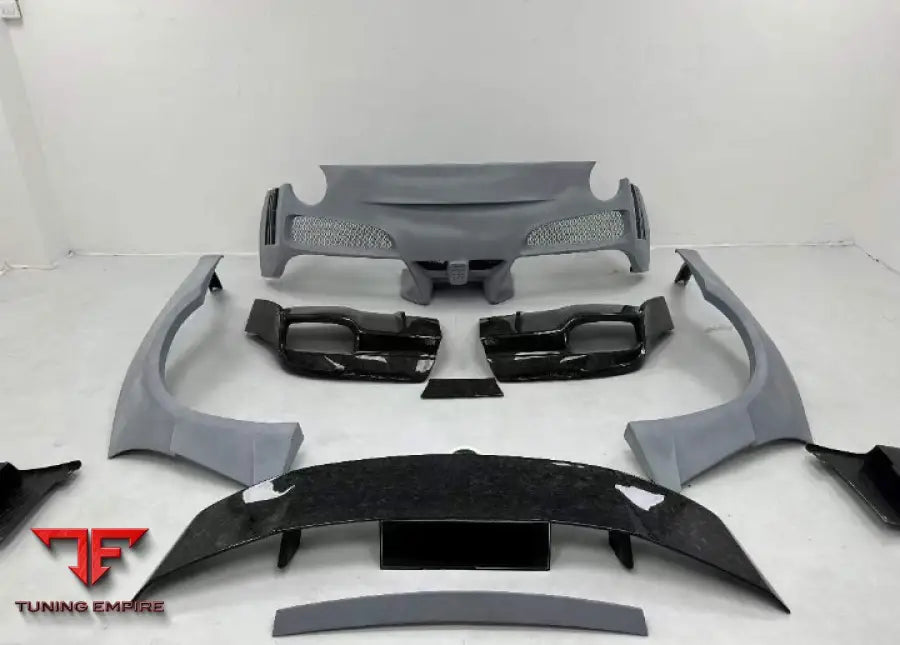 Ferrari F12 Forged Carbon Wide Body Kit