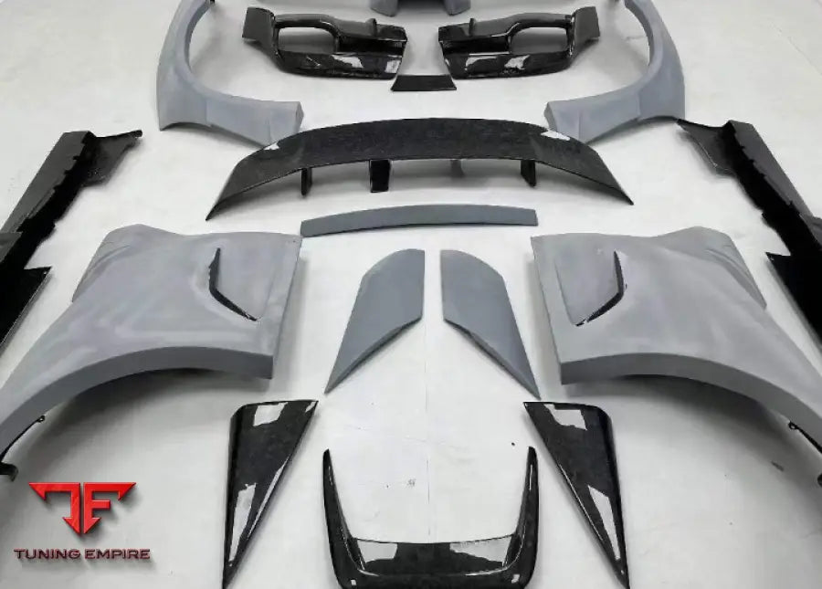 Ferrari F12 Forged Carbon Wide Body Kit