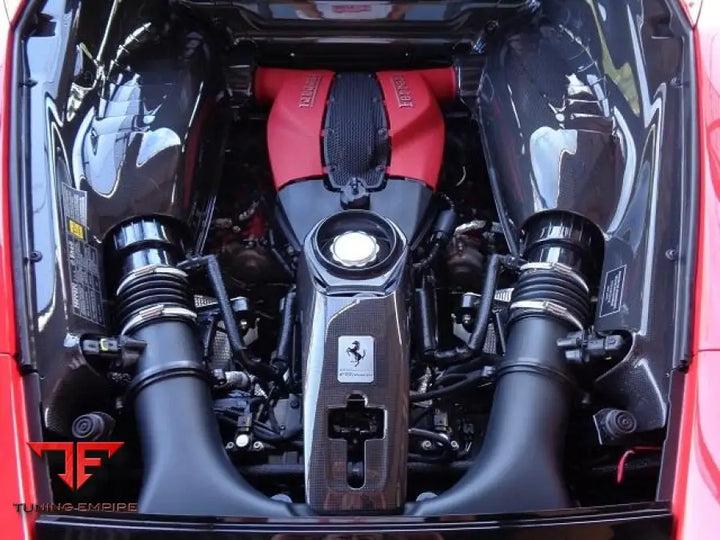 FERRARI F8 TRIBUTO