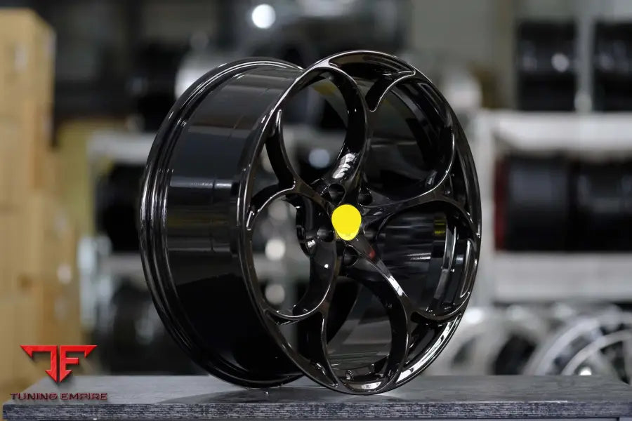 FERRARI FF WHEELS