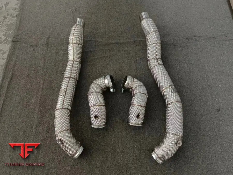 FERRARI ROMA 3.9T CAT DOWNPIPE WITH HEAT SHIELD
