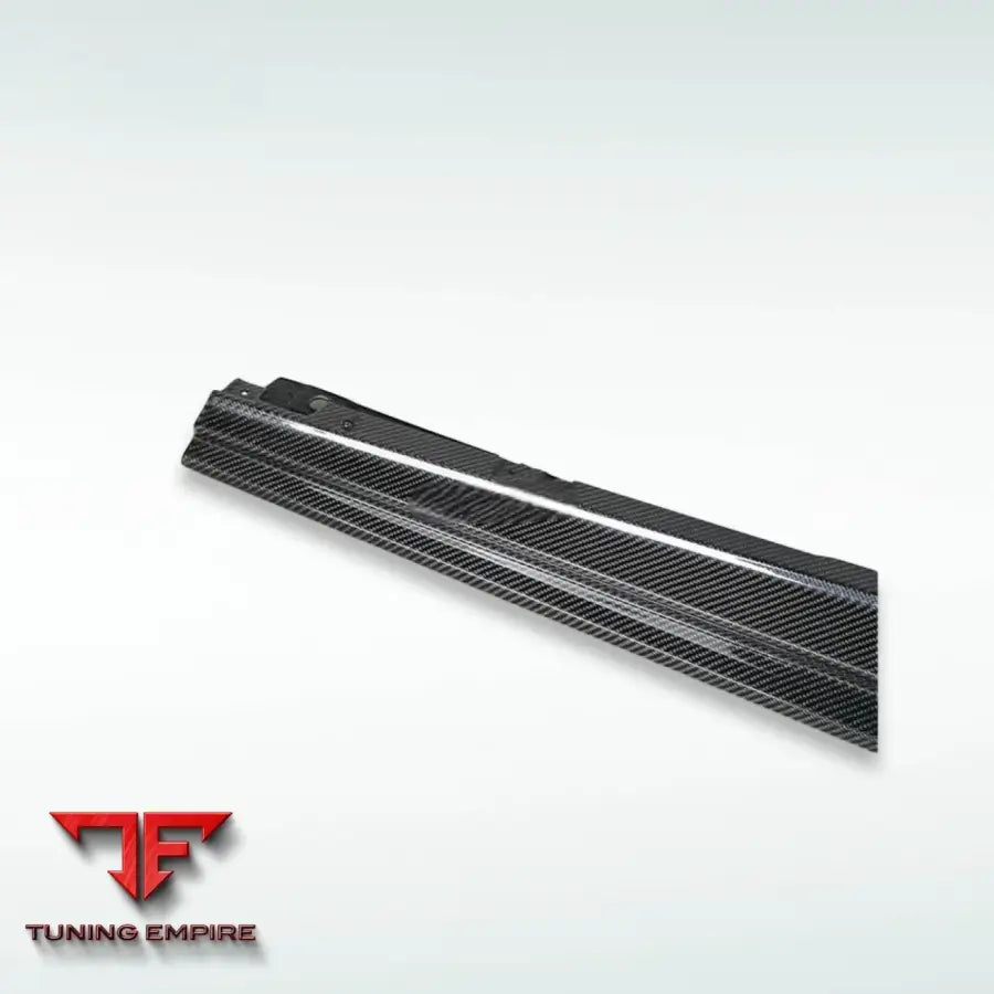 FERRARI ROMA DRY CARBON FIBER BODY KIT