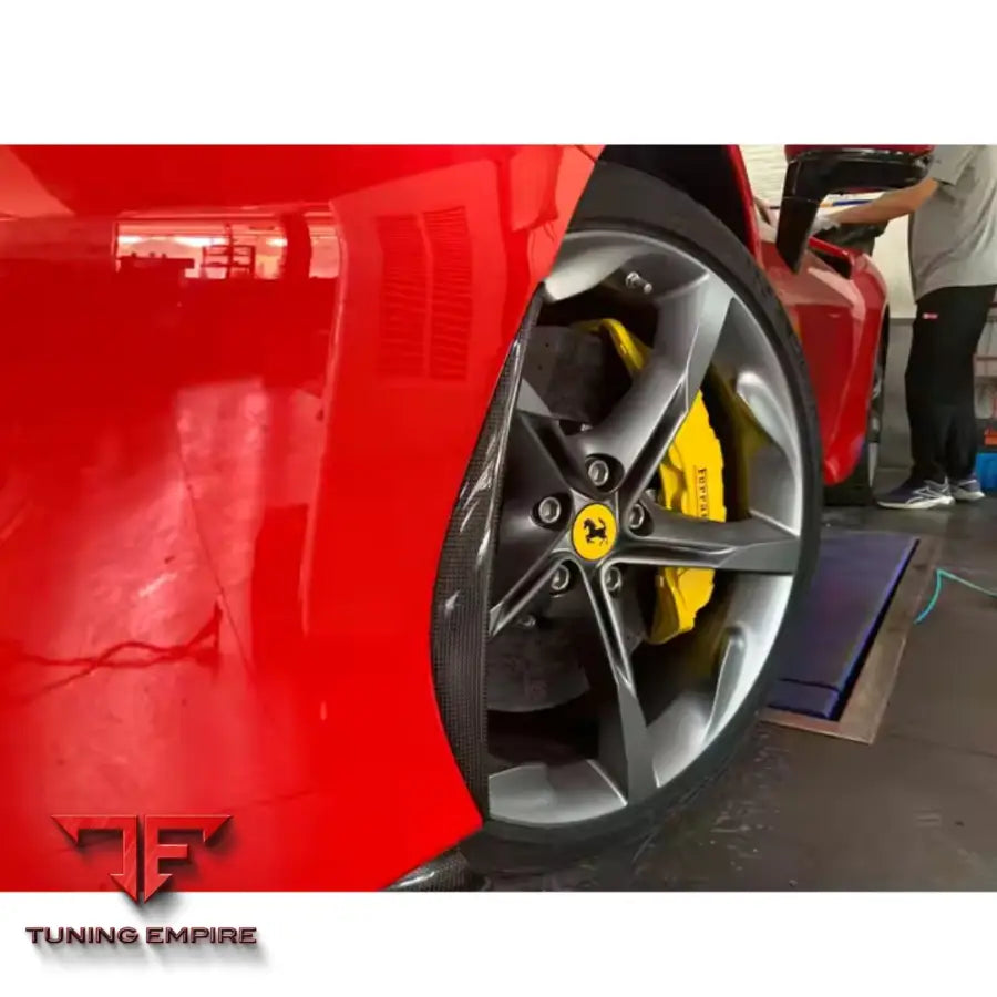 FERRARI SF90 CARBON FIBER BODY KIT