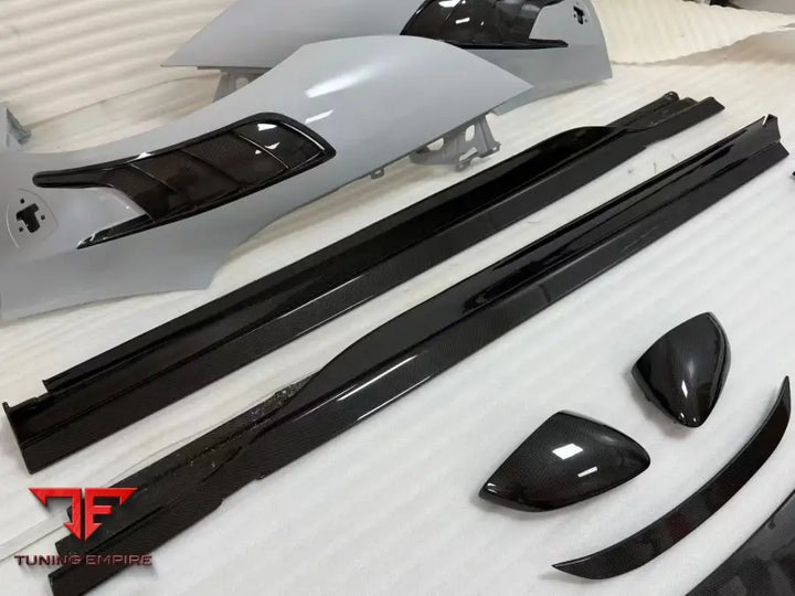 FERRARI SF90 CARBON FIBER PACKAGE