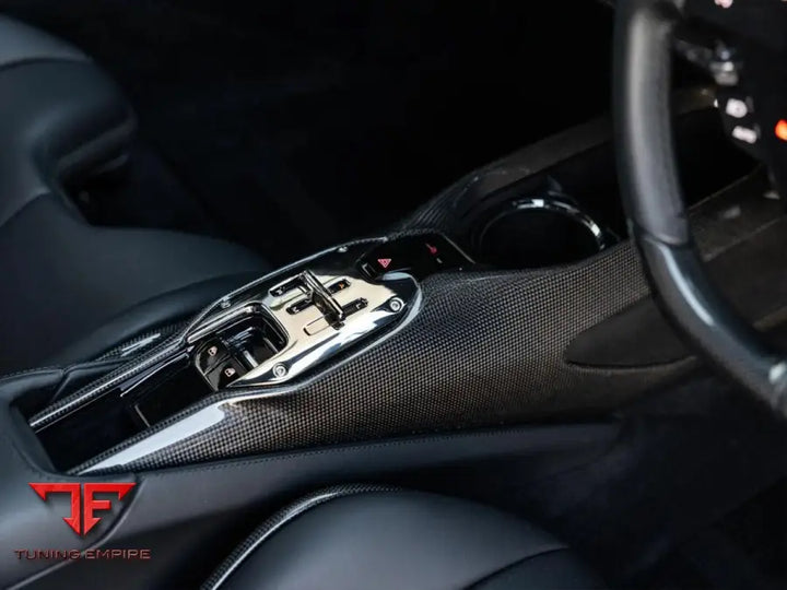 FERRARI SF90 CARBON FIBER PARTS