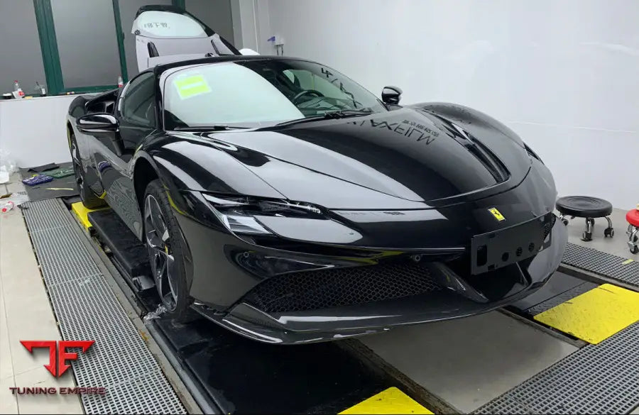 FERRARI SF90 CARBON FIBER PARTS