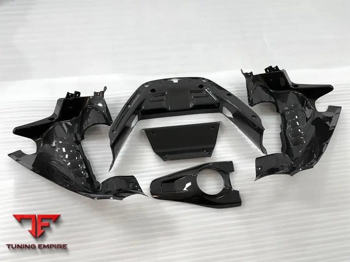 FERRARI SF90 CARBON FIBER PARTS