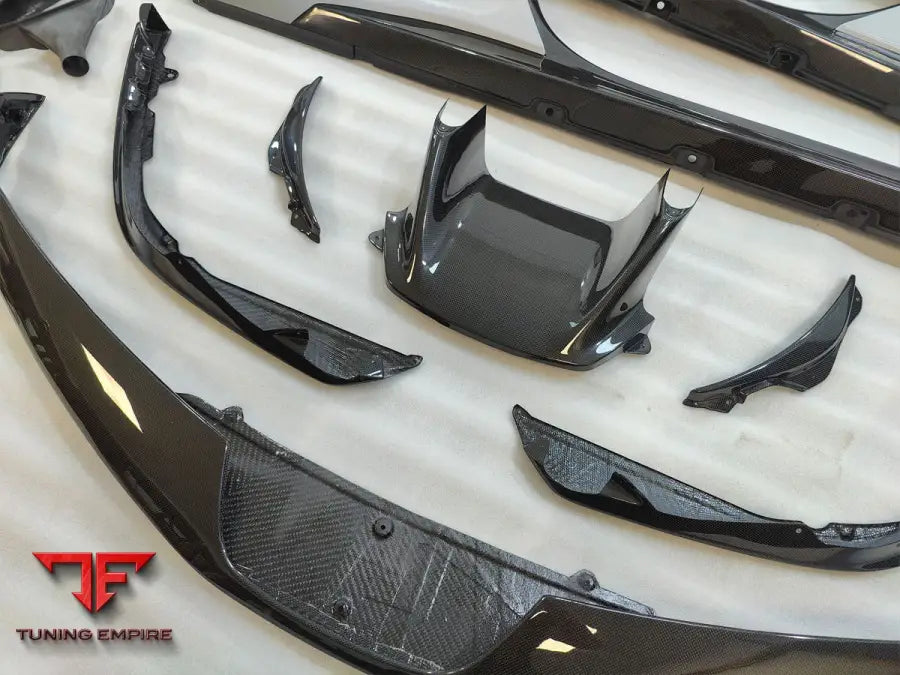 FERRARI SF90 CARBON FIBER PARTS
