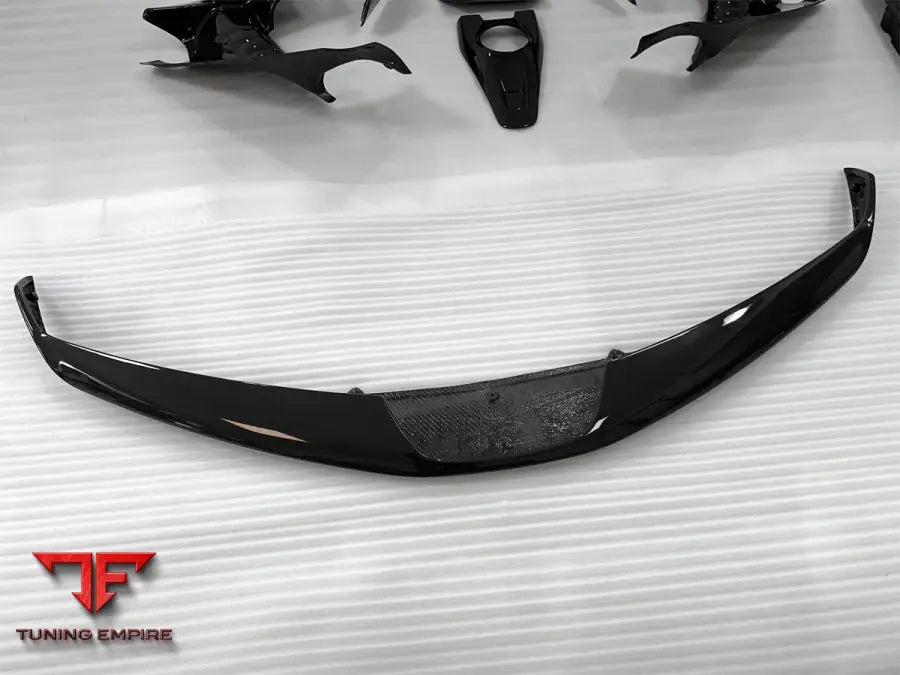 FERRARI SF90 CARBON FIBER PARTS