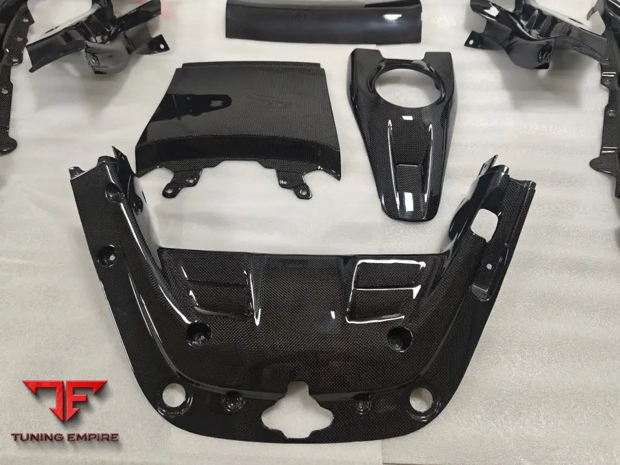 FERRARI SF90 CARBON PARTS