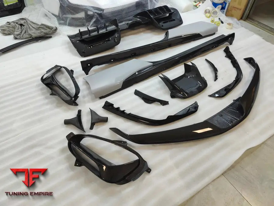 FERRARI SF90 OEM STYLE CARBON PARTS