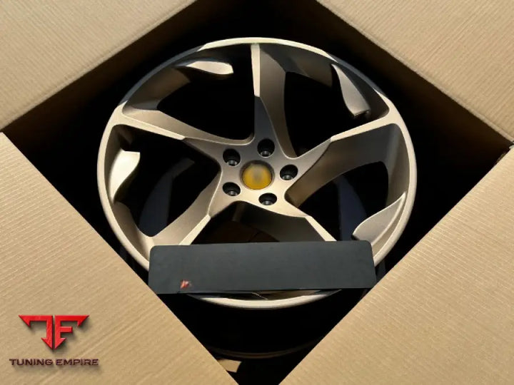 FERRARI SF90 STRADALE WHEELS