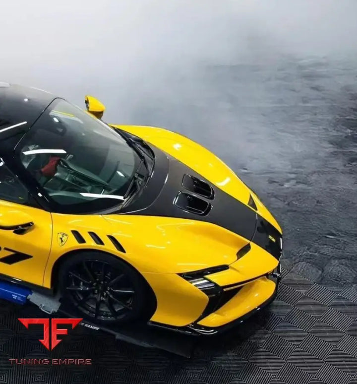 FERRARI SF90 XX STYLE DRY CARBON BODY KIT
