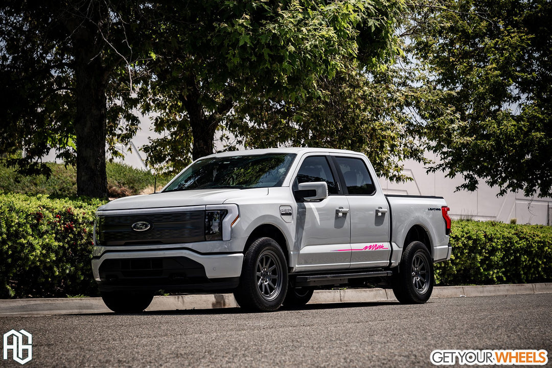 FORD F-150 LIGHTNING on custom forged wheels