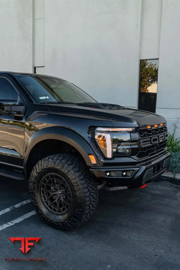 FORD F-150 RAPTOR R FORGED WHEELS AND EXHAUST SYSTEM