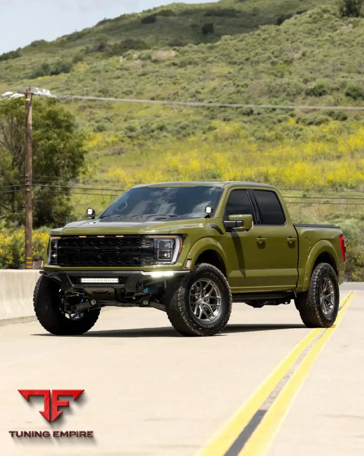 FORD F-150 RAPTOR R FORGED WHEELS AND EXHAUST SYSTEM