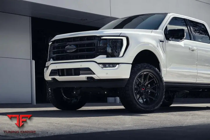 FORD F-150 WHEELS AND EXHAUST SYSTEM
