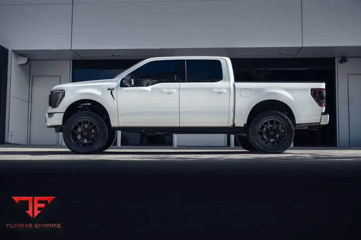 FORD F-150 WHEELS AND EXHAUST SYSTEM