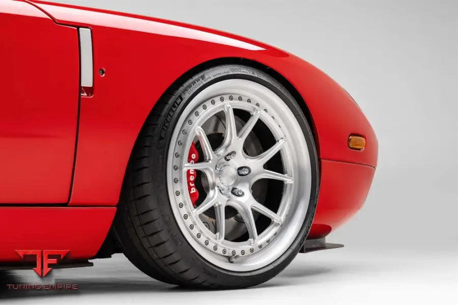 FORD GT FORGED WHEELS AND EXHAUST SYSTEM