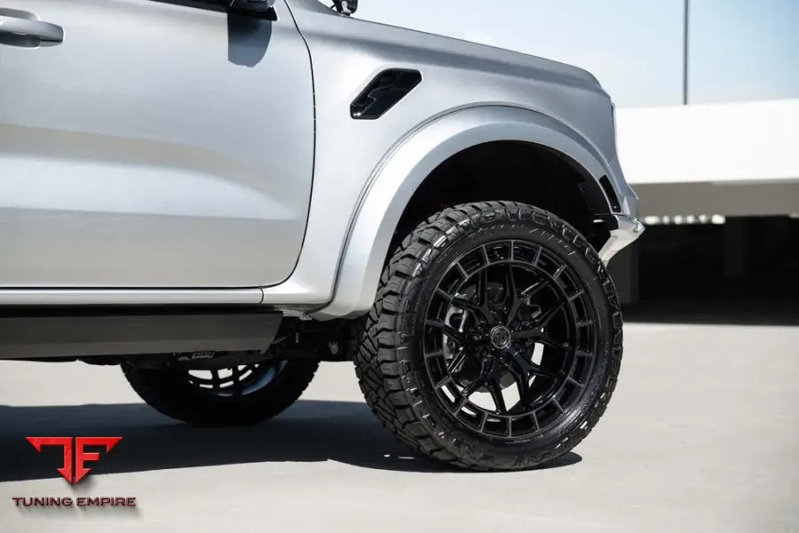 FORD GT FORGED WHEELS AND EXHAUST SYSTEM