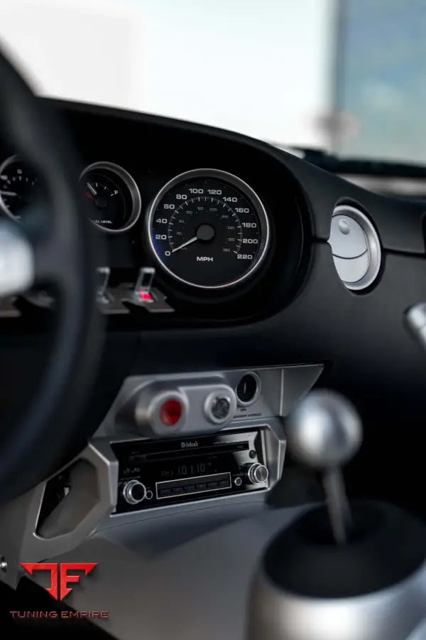 FORD GT FORGED WHEELS AND EXHAUST SYSTEM