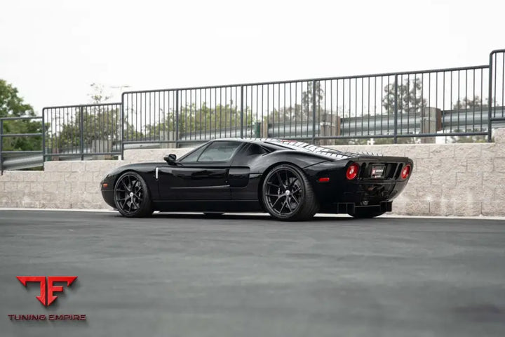 FORD GT FORGED WHEELS AND EXHAUST SYSTEM