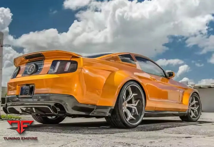 FORD MUSTANG 2010-2013 GT500 CARBON FIBER BODY KIT