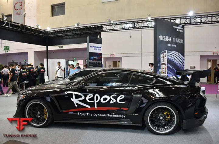 FORD MUSTANG FIBER BODY KIT PARTS