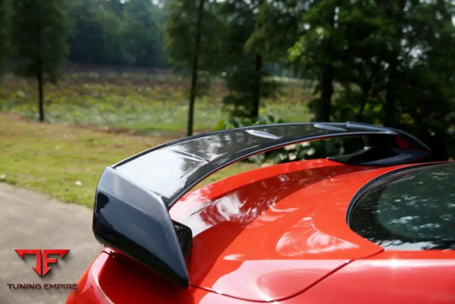 FORD MUSTANG GT CARBON FIBER REAR WING