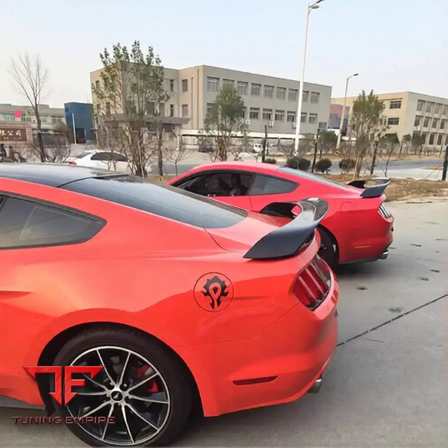 FORD MUSTANG GT350R CARBON FIBER REAR WING