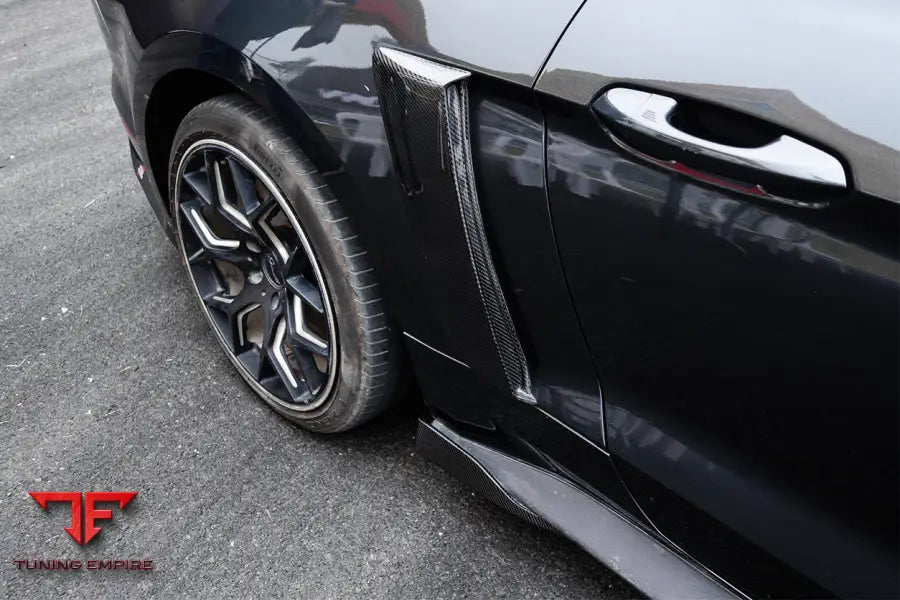 FORD MUSTANG RSH STYLE CARBON FIBER QUARTER PANEL SIDE SCOOPS BSD