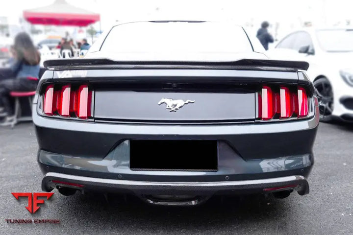 FORD MUSTANG RSH STYLE CARBON FIBER TRUNK SPOILER BSD