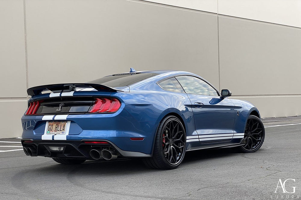 Ford Mustang Shelby GT500 on custom forged wheels