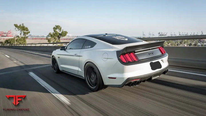 FORD MUSTANG WHEELS AND EXHAUST SYSTEM