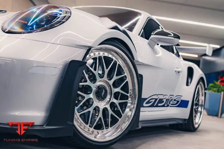 HRE 300