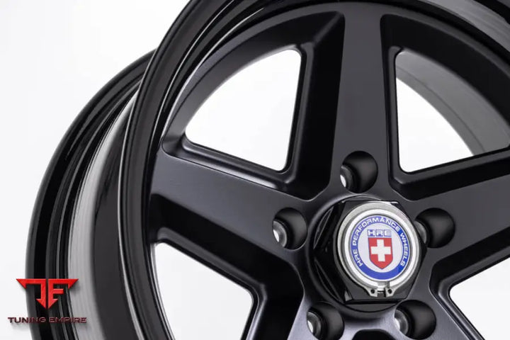 HRE 517