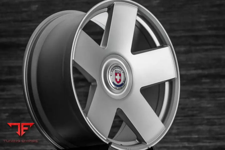 HRE L105M