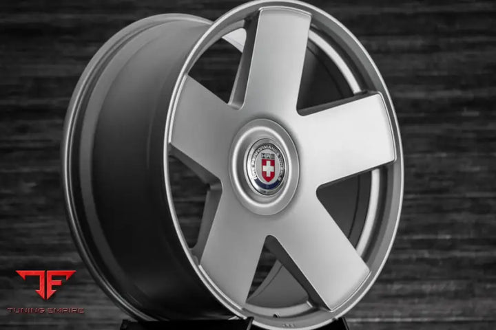 HRE L105M