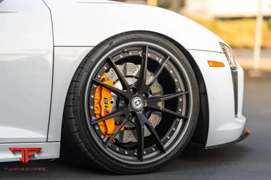HRE S104