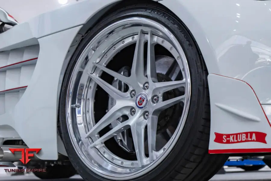 HRE S107