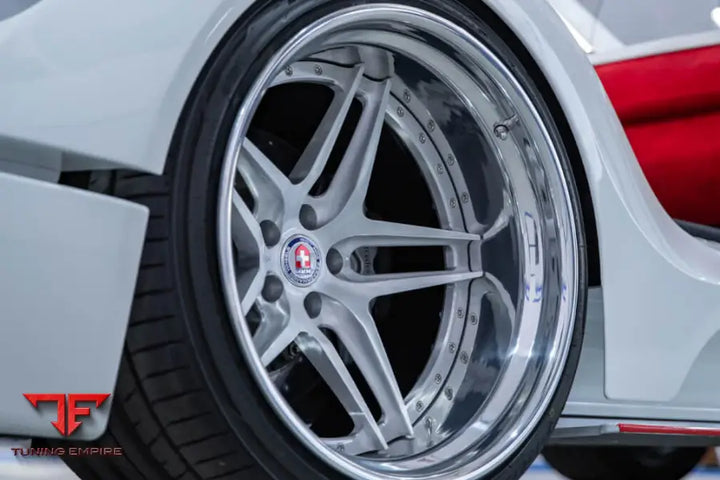 HRE S107