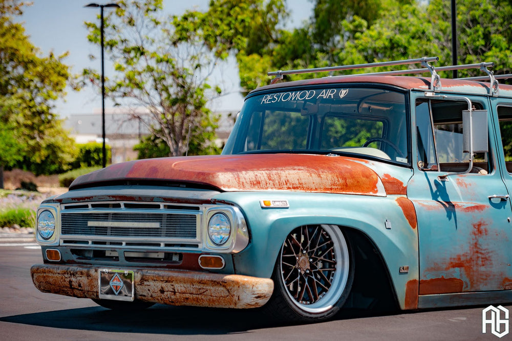 INTERNATIONAL TRAVELETTE on custom forged wheels