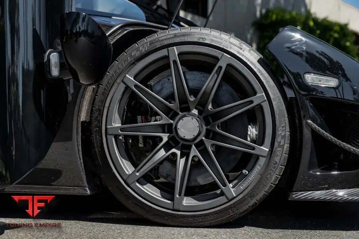 KOENIGSEGG CCR FORGED WHEELS AND EXHAUST SYSTEM