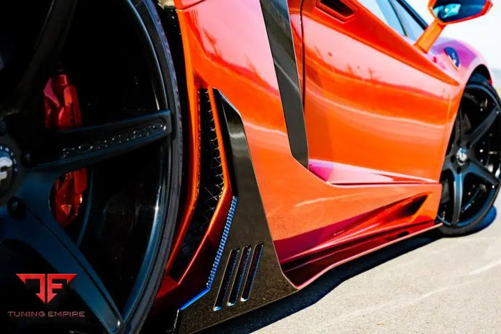 LAMBORGHINI AVENTADOR BODY KIT