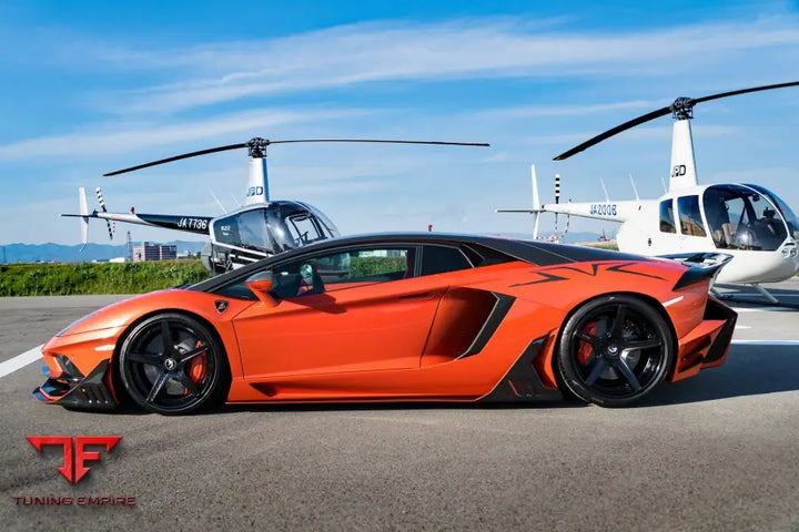 LAMBORGHINI AVENTADOR BODY KIT