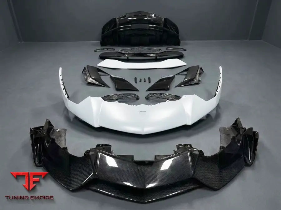 LAMBORGHINI AVENTADOR CARBON FIBER BODY KIT