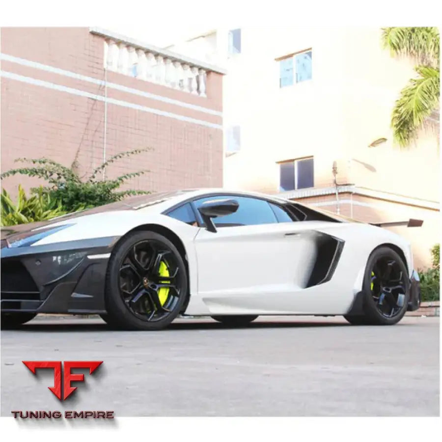 LAMBORGHINI AVENTADOR LP700-4 CARBON FIBER PARTS 2011-2016Y
