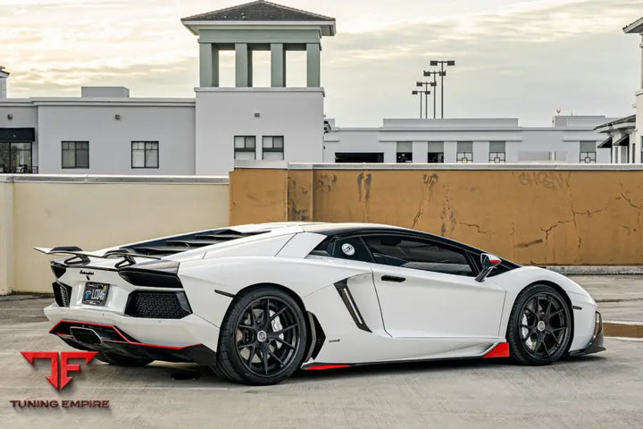 LAMBORGHINI AVENTADOR LP700-4 FORGED WHEELS