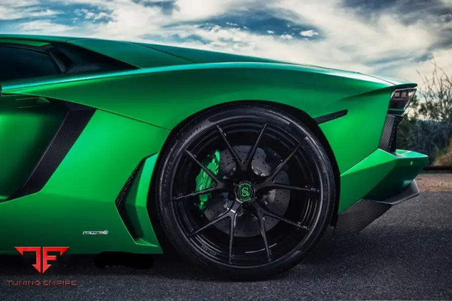 LAMBORGHINI AVENTADOR LP700-4 FORGED WHEELS
