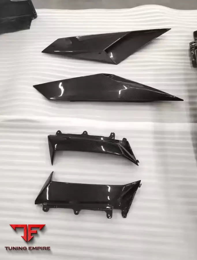 LAMBORGHINI AVENTADOR LP700/720/750 CARBON BODY KIT PARTS